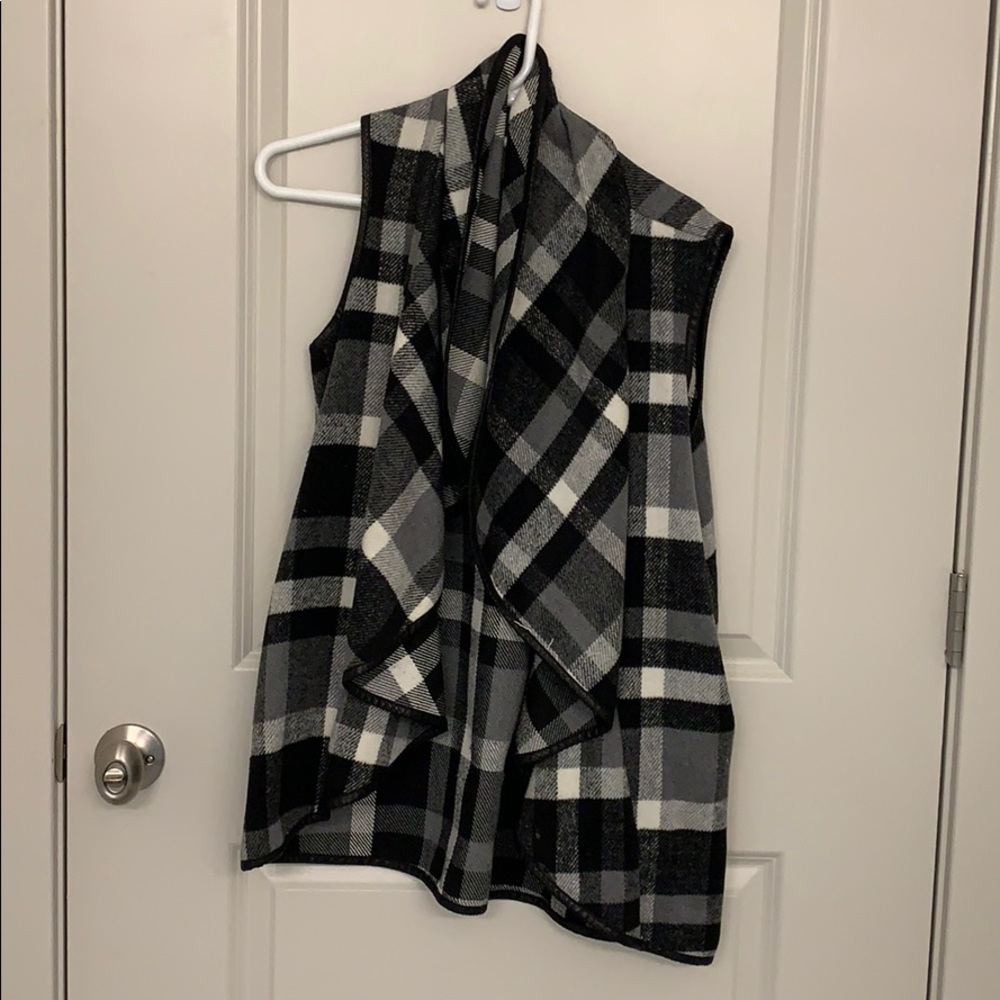 Black and white vest